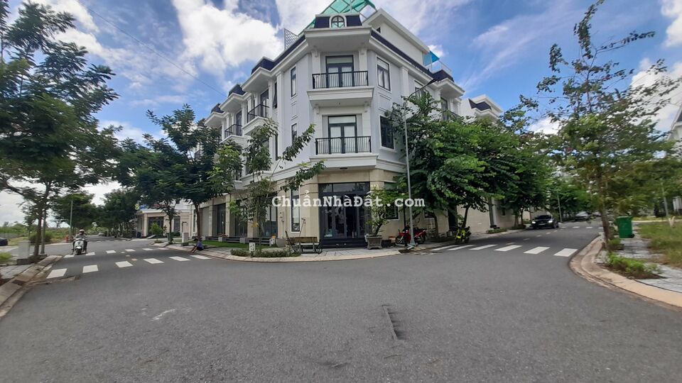 Cần Bán Nhanh Căn ShopHouse DT Sàn 240m2 .Đâng Cho Thuê 15tr/Tháng 