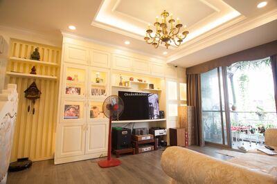 HÀNG HIẾM: BÁN CĂN HỘ SÂN VƯỜN 3PN DT 120m2 CHUNG CƯ HƯNG PHÚC. LH: 0909168890