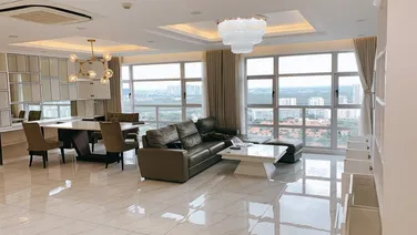 Cho thuê căn hộ Happy Valley PMH dt 135m giá 30tr/tháng. lh: 0909168890