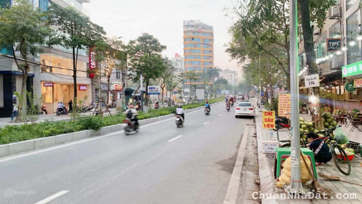 Mặt phố Lạc Long Quân, Tây Hồ, đoạn đẹp nhất, vỉa hè rộng, 85m2, MT 7.5m giá nhỉnh 36 tỷ 