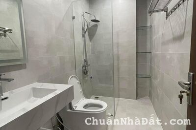 Liễu Giai, Văn Cao ngõ rộng sát phố 55m2 MT 5m Thang Máy nhà đẹp giá 8.7 tỷ