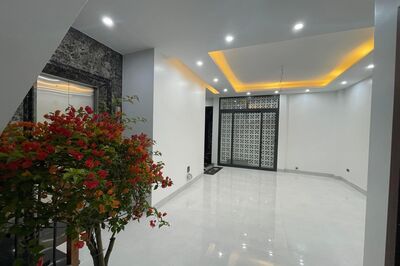 Liễu Giai, Văn Cao ngõ rộng sát phố 55m2 MT 5m Thang Máy nhà đẹp giá 8.7 tỷ