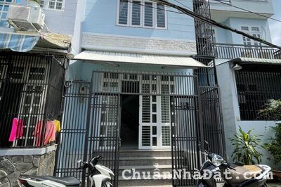 Nhà xây kiên cố đẹp ĐS 24, Linh Đông, DT chuẩn ngang 4.4M nở hậu, Giá đang giảm cực tốt