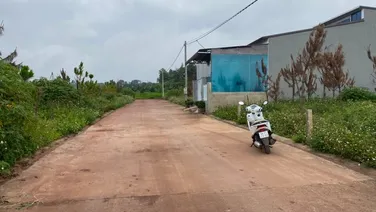 Bán đất gần sân bay Liên Khương, đường Bồng Lai ,sổ riêng, sẵn thổ cư chỉ 880 triệu.