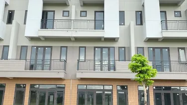 Shophouse đối diện chung cư như KDT nhanh chân khi giá còn thấp