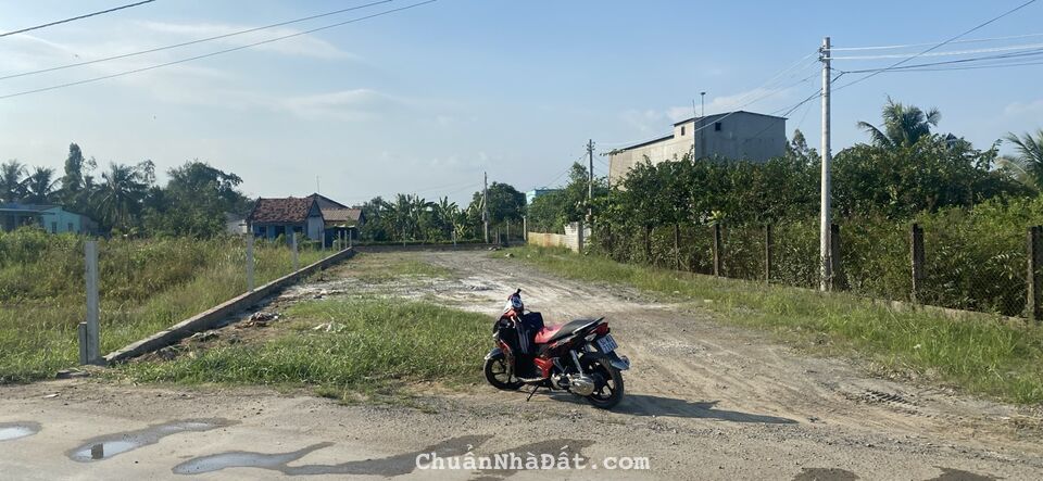 Đất thổ mt Hương Lộ 19 kinh doanh 671m2 xã Tân Trạch Chủ kẹt bán lỗ cho khách đầu tư tìm