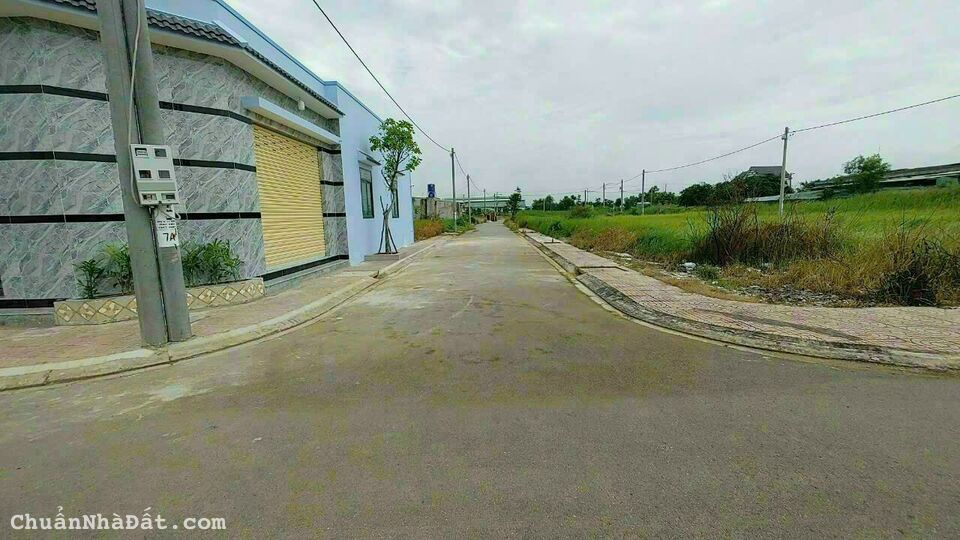 Kẹt tiền bán lỗ 85m2 kdc Long Hòa nền 2 mt giá đầu tư mua kiếm lời chỉ 880tr