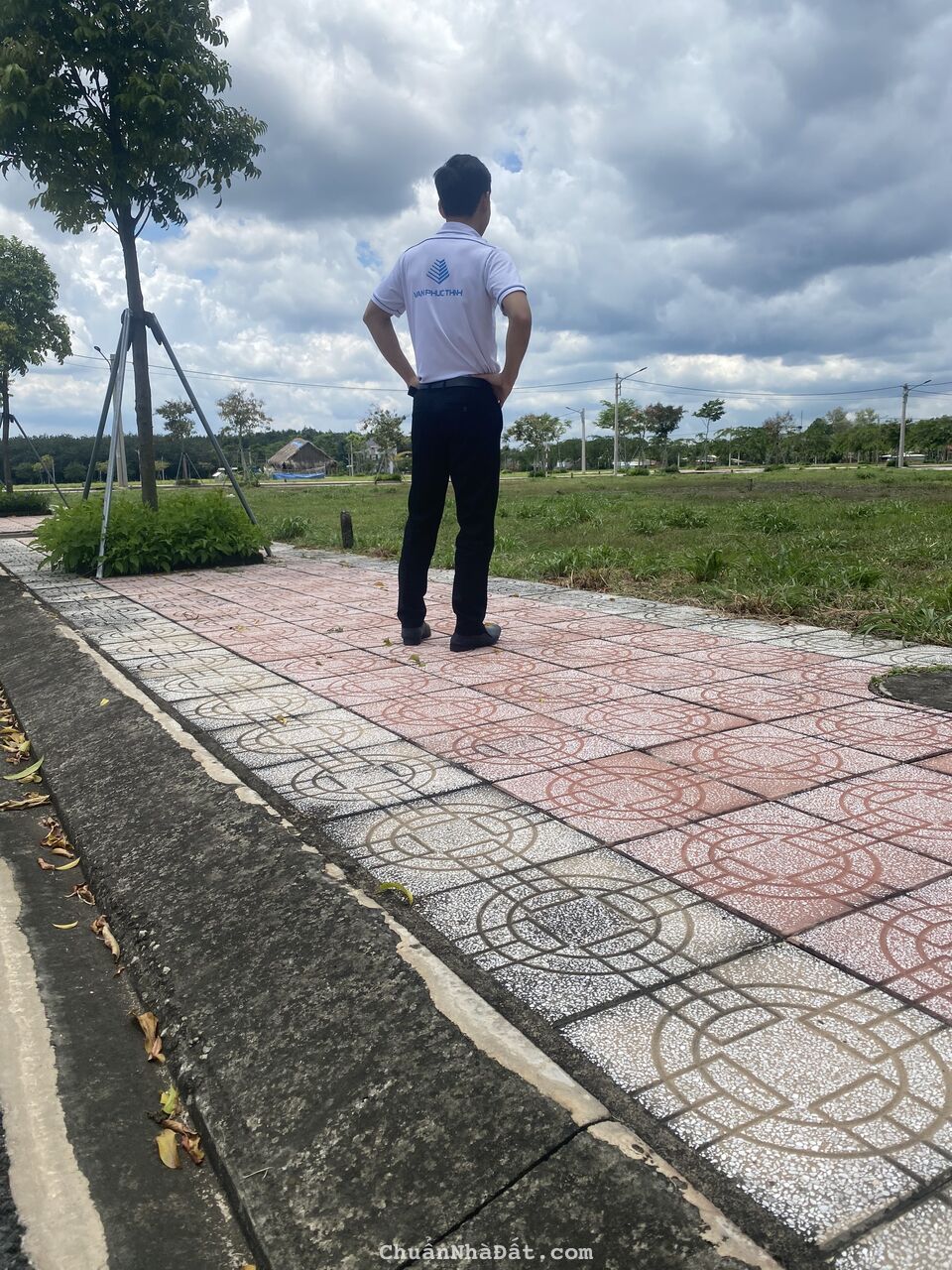 RA ĐI CỨU CHỦ LÔ ĐẤT TRUNG TÂM THÀNH PHỐ ĐỒNG XOÀI