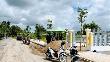 Bán đất nền 180m2 Thổ cư View kênh, ngay Đại Học và 2 Cụm KCN thích hợp xây trọ