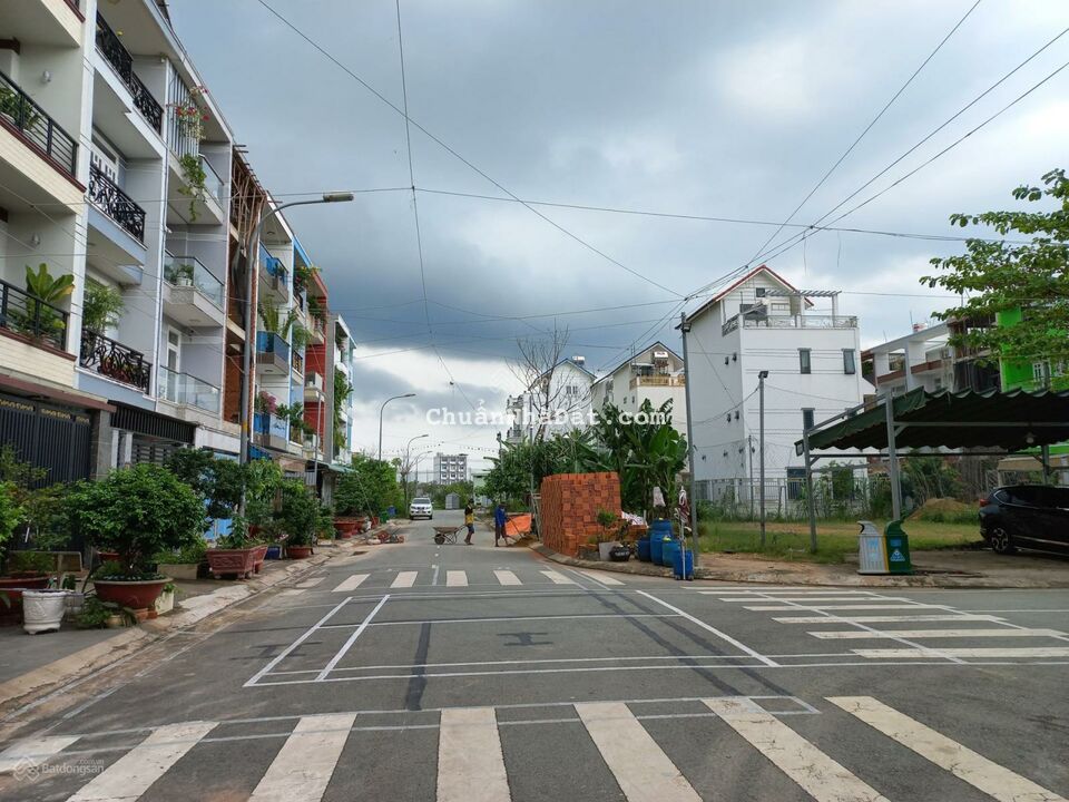 Bán lô đất 80m2 gần Mã Lò bệnh biện Bình Tân TPHCM