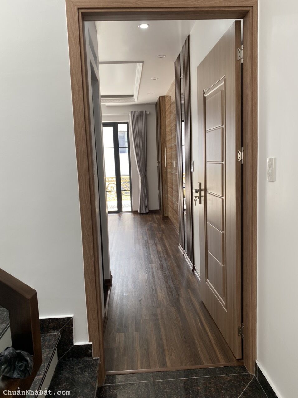 Bán nhà 4 tầng cao cấp tuyến 2 Lê Hồng Phong giá 7.6 tỷ