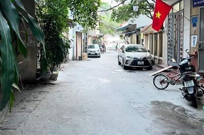 Bán nhà Nguyễn Khuyến - Văn Quán phân lô, ô tô, 45m chỉ hơn 4 tỷ