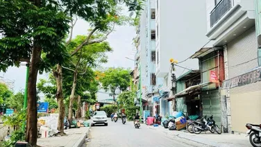 Bán nhà mặt phố Trần Đại Nghĩa DT 23m2x5T vỉa hè 2 bên, kinh doanh sầm uất giá 6.35 tỷ