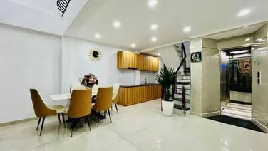 Gấp Nhà Đẹp Lê Đức Thọ, HXH, 55M2 ( 5M x 11M ), 5 TẦNG, P13, CHỈ 5,3 TỶ