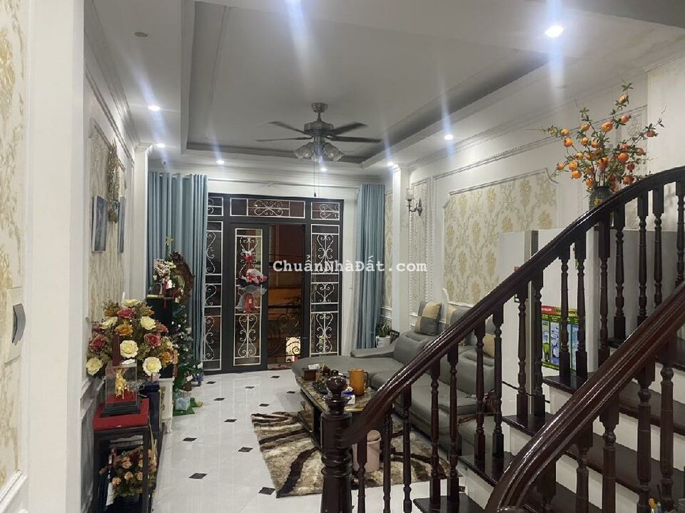 TRẦN ĐĂNG NINH – VĂN PHÚ - PHÂN LÔ VỈA HÈ - GARA Ô TÔ - KINH DOANH SẦM UẤT - HIẾM CÓ KHÓ TÌM - NHÀ 