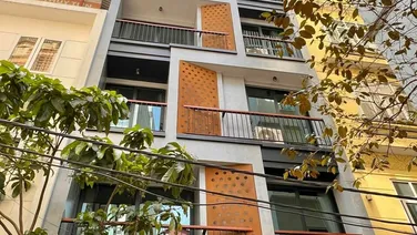 NHÀ ĐẸP PHÂN LÔ 70M2 6 TẦNG - GARA Ô TÔ - THANG MÁY - NỘI THẤT HIỆN ĐẠI - KHU 7.2HA