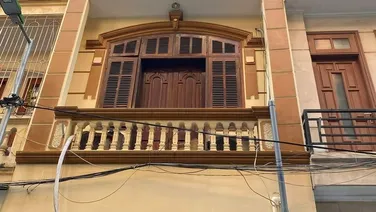 HOÀNG QUỐC VIỆT 39M 5 TẦNG - GARA OTO - PHÂN LÔ - THANG MÁY