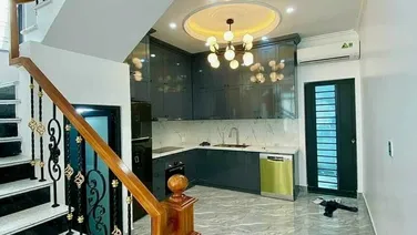 ĐẬP HỘP NHÀ HÀ NỘI 40M2 SANG - XỊN - MỊN CHO CÁC BÁC, HƠN 2TỶ, NGÂN HÀNG CHO VAY 60%
