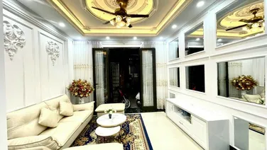 Tìm chủ mới cho nhà 5T khu vực Đống Đa, ngõ thông. Hàng hiếm. Kinh doanh hay ở đều tốt