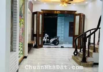 Nhà riêng mới 5 tầng 40m giá 6,89 tỷ khu đô thị Bắc Linh Đàm, Q. Hoàng Mai