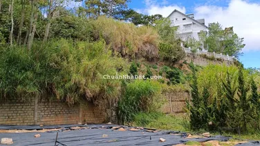 Cần bán lô đất nền biệt thự đẹp đường Nam Hồ