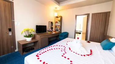 Bán khách sạn đẳng cấp 3 sao vị trí ngay trung tâm tp Đà Lạt