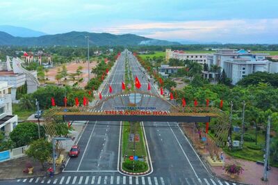 bán đát nền sổ đỏ tại trung tâm khu kinh tế Nam Phú yên