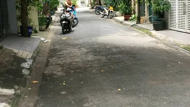 Bán Khuôn Đất Hẻm 8m 6x18m NỞ HẬU Bùi Đình Túy P12, BT. VỊ TRÍ ĐẸP - CÓ THU NHẬP, 11ty5