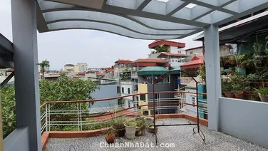 Đội Cấn ngõ thông rộng gần phố 50m 4 tầng MT 4m giá chỉ 6 tỷ 500 triệu