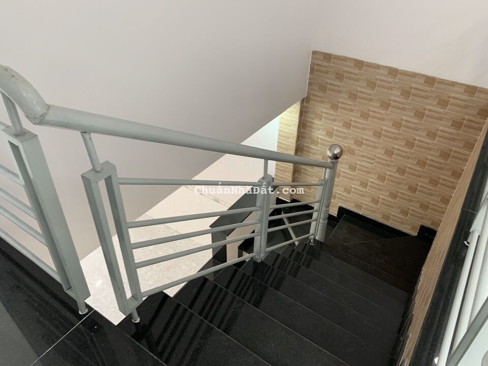 Chủ cần bán nhà nguyên căn quận 12, Phường Hiệp Thành, Quận 12.