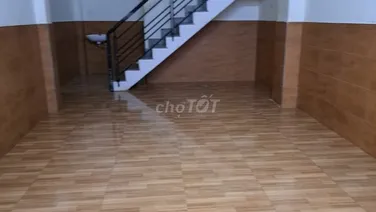 NGỌP!!! Cho thuê nhà nguyên căn, mặt bằng kinh doanh , mặt tiền đường ĐHT02, chợ cây Sộp