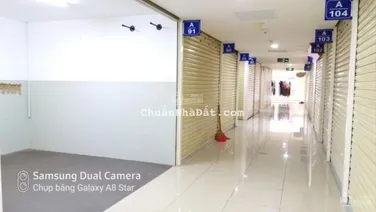 Cho thuê Kiot tại Oriental Plaza ( TOPS Market Âu Cơ )