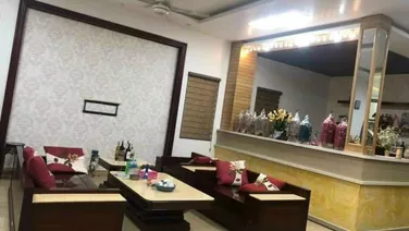 Bán biệt thự đường ĐInh Tiên Hoàng, Đông Nam Cường, TP HD, 300m2, mt 15m, vị trí đẹp nhất HD