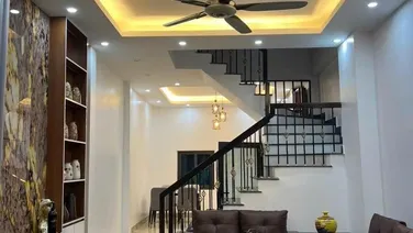 Bán nhà 3 tầng ngõ phố Tống Duy Tân, ph Ngọc Châu, TP HD, 43.5m2, 3 ngủ, 2 vs, 2.7x tỷ