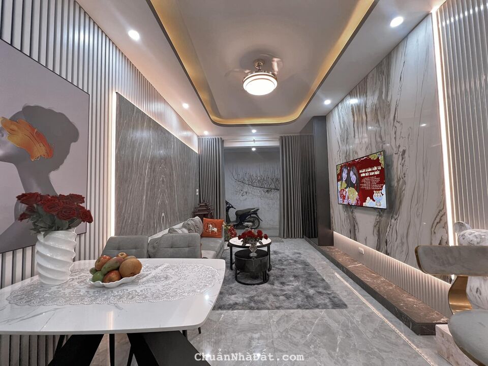 Chính chủ Bán nhà Trần Thái Tông 33m -5.4 tỷ - Cầu Giấy