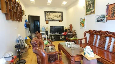 Bán nhà mặt tiền Phố Chùa Bộc 42m - 31,5 tỷ - Đống Đa