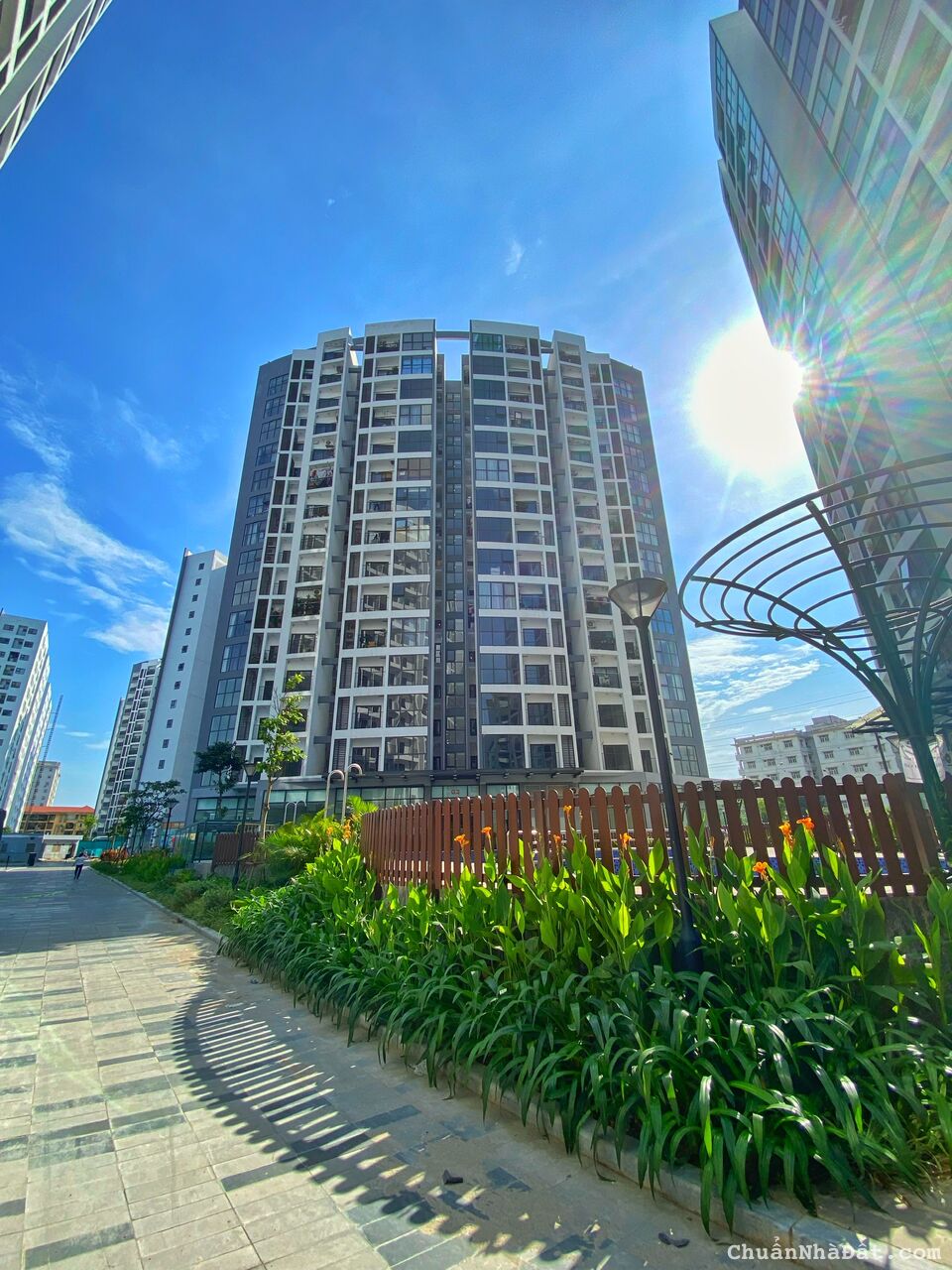 CĐT Le Grand Jardin: Căn 2PN – 77m2 Nhận Nhà Ở Ngay, View Bể Bơi, HTLS 0%, CK 5%