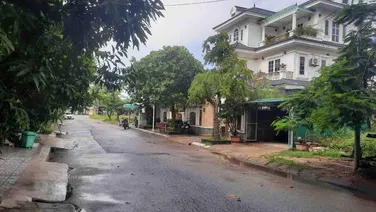 Chủ ngộp bank cần bán gấp lô đất siêu đẹp ở Vinh Tân-TP Vinh Diện tích 156.2 m2