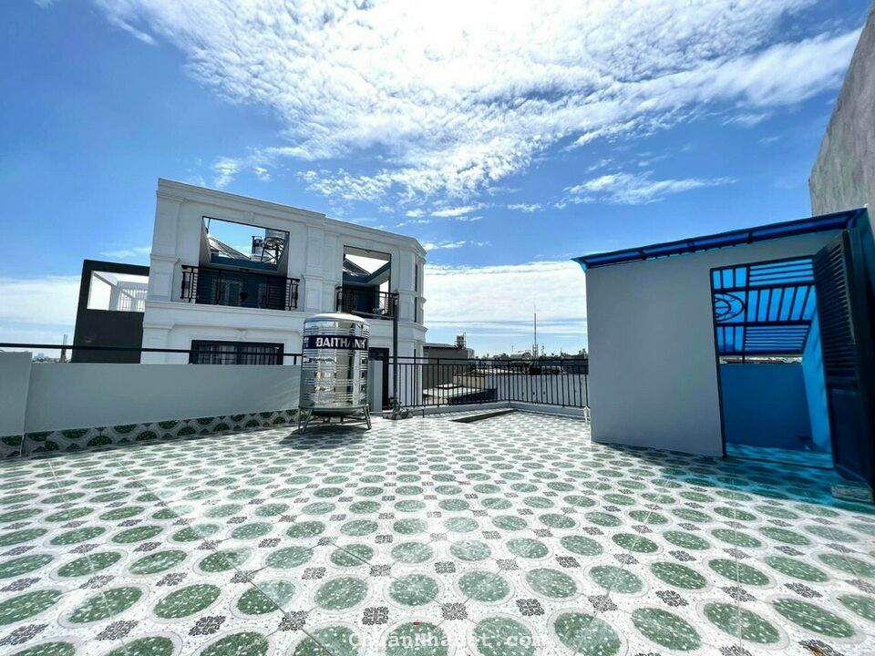 Bán nhà góc 2 mặt tiền đường Trần Bá Giao, Phường 5, Quận Gò Vấp.