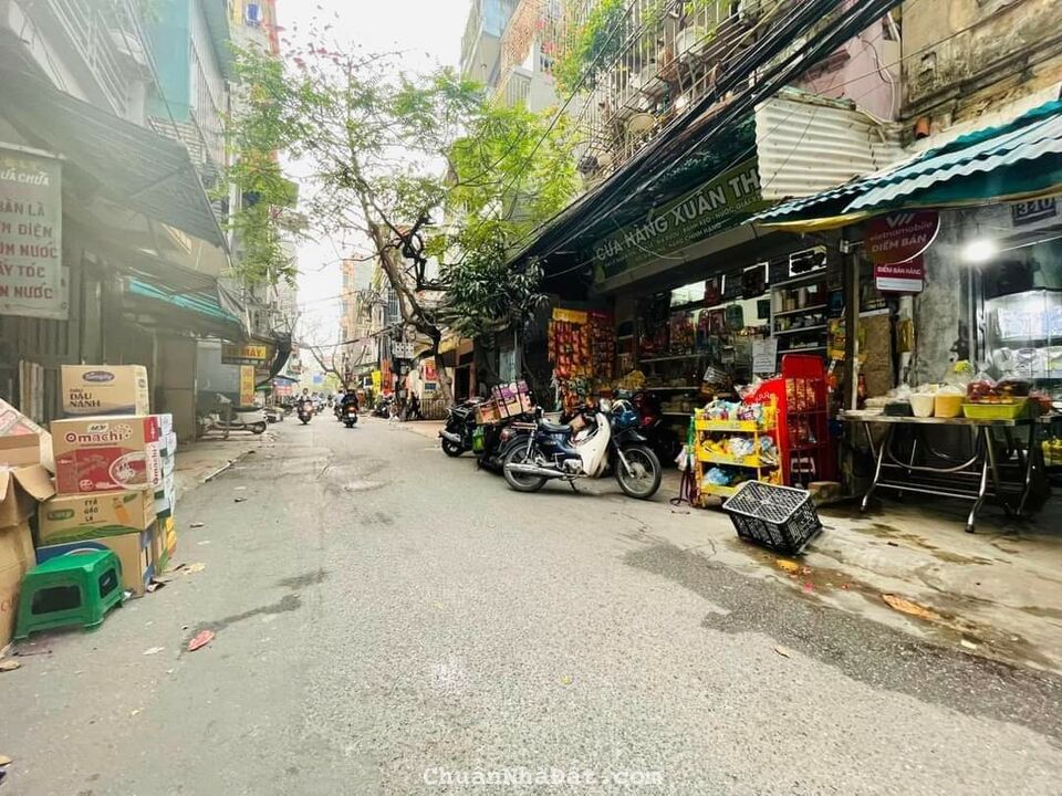 MẶT PHỐ ĐÊ LA THÀNH - VỊ TRÍ ĐẸP KINH DOANH NGÀY ĐÊM -DT 102M2 - MT6.2M GIÁ NHỈNH 3X TỶ