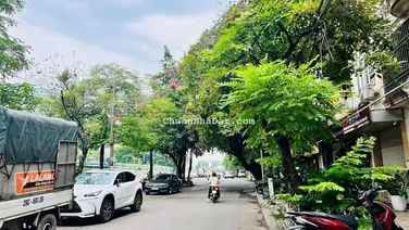 BÁN NHÀ MẶT ĐƯỜNG HỒNG HÀ VỊ TRÍ VIP - TT BA ĐÌNH - 5 TẦNG KINH DOANH - DT 64M2 GIÁ CHÀO 27 TỶ