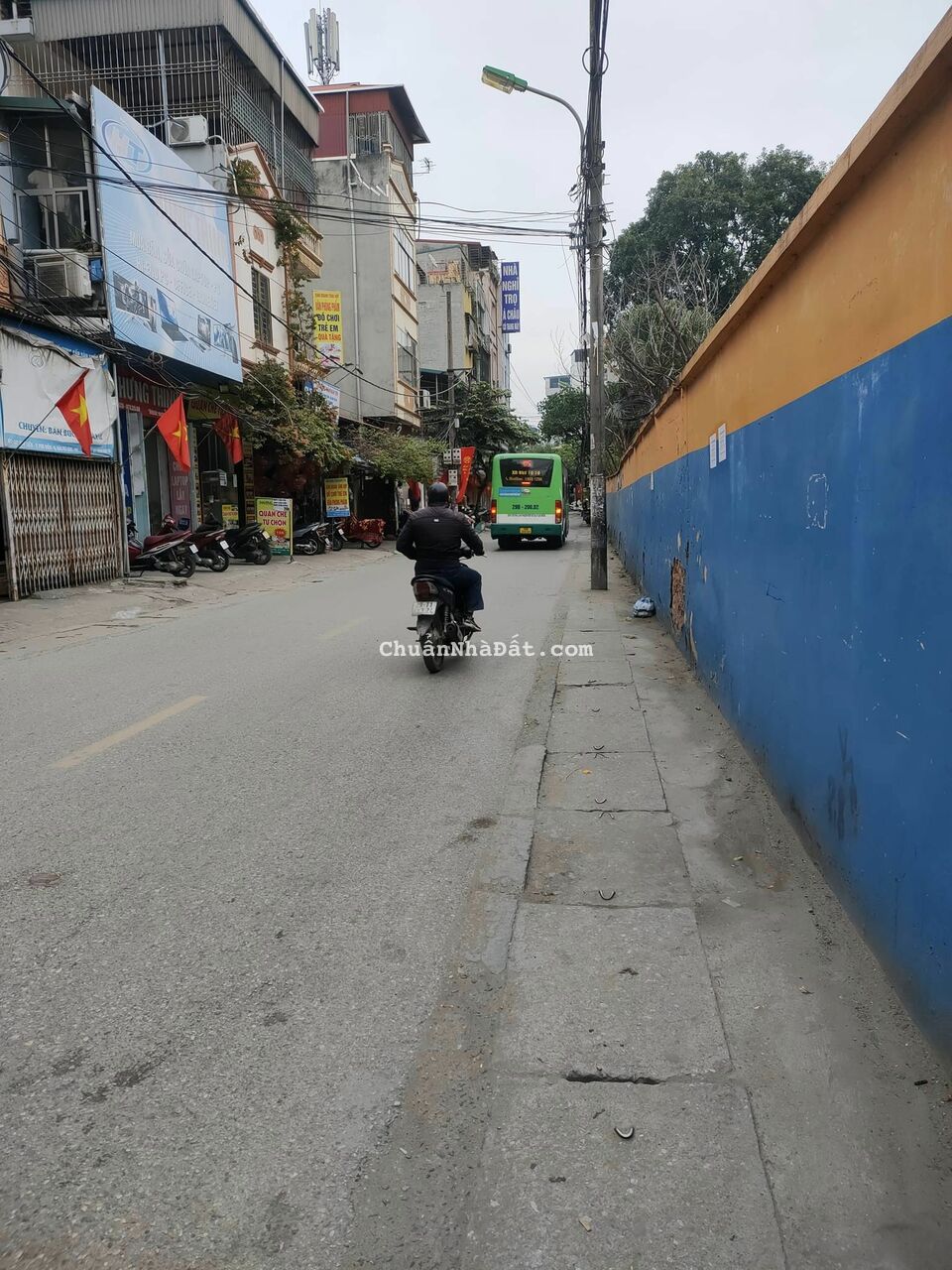 BÁN NHÀ MẶT ĐƯỜNG PHÚ DIỄN - VỊ TRÍ ĐẸP - LÔ GÓC 3 MẶT THOÁNG - KINH DOANH SẦM UẤT NGÀY ĐÊM