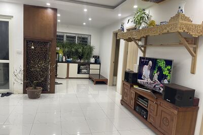 Cần bán gấp căn hộ 3PN view Hồ điều hòa, full nội thất tại KDT Thanh Hà Hà Đông
