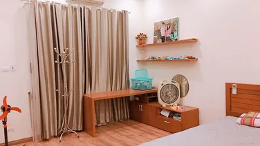 Bán Nhà Hoàng Cầu Đống Đa 20m 5 tầng ngõ rộng gần ô tô, giá 5,6 tỷ. LH 0349157982