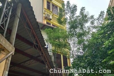 Bán nhà phố Nguyễn Phong Sắc, ngõ ô tô, tránh 30m2, 6T, MT3.4m, giá 7.5 tỷ