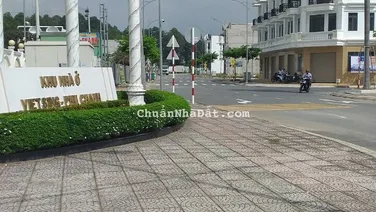CẦN BÁN GẤP LÔ ĐẤT , TẠI PHÚ CHÁNH TÂN UYÊN BÌNH DƯƠNG