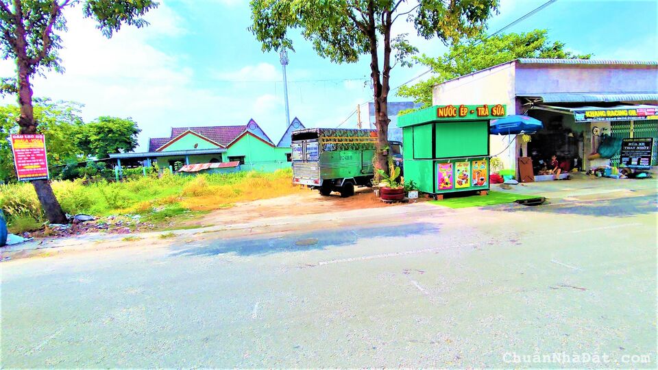 TÔI CHỦ CẦN BÁN GẤP 500m2 ĐẤT SÁT QUỐC LỘ 13 ĐƯỜNG NHỰA 16M,TCƯ 100%, SHR, 1,4TỶ TIỆN KD