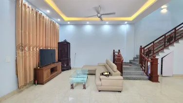 Cho Thuê Nhà Ở 4 Tầng , 5 Phòng Ngủ Phường Võ Cường , TP Bắc Ninh