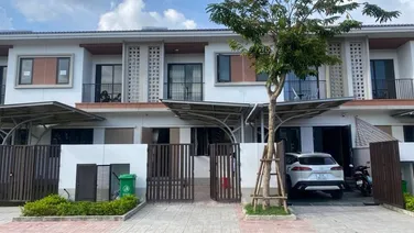 Cho Thuê Căn 2 Tầng Xây Mới Full Nội Thất View Công Viên SunCasa Vsip 2