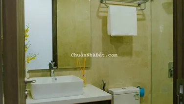 Cần bán căn hộ cao cấp 2 ngủ về ở ngay dụ án Hoàng Huy giá chủ đầu tư